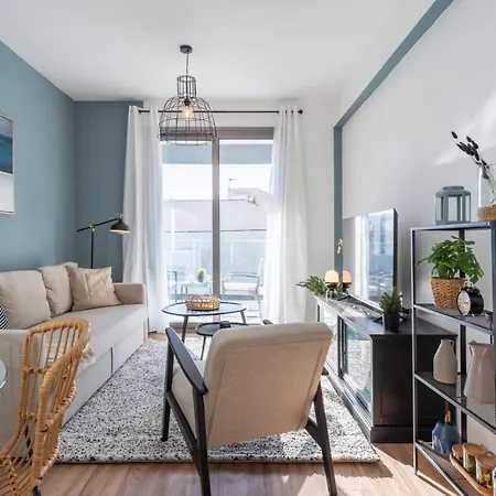 Moon Light 1-bedroom In Larnaca