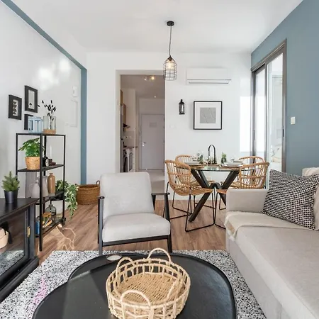 דירה Moon Light 1-bedroom In *